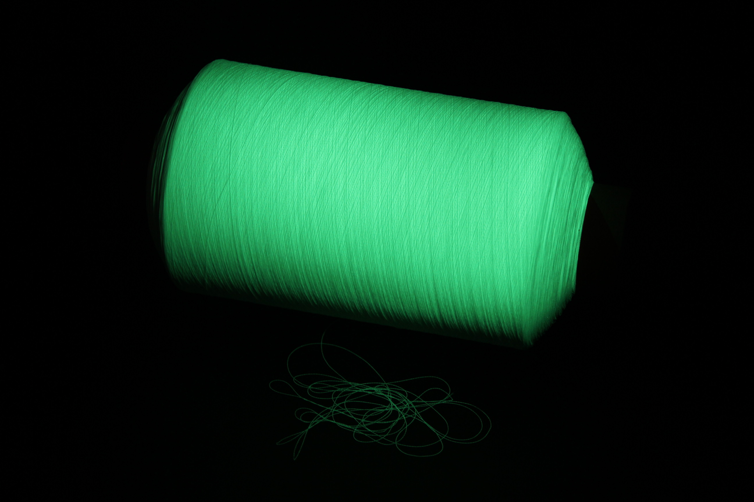 大卷夜光绣花线